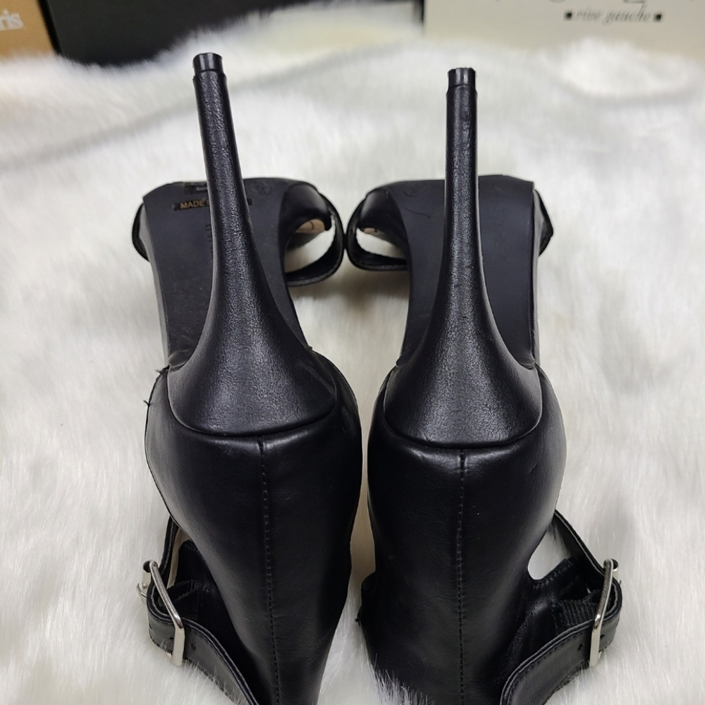 BERTINNI Black Stiletto Heels - Picture 11 of 16